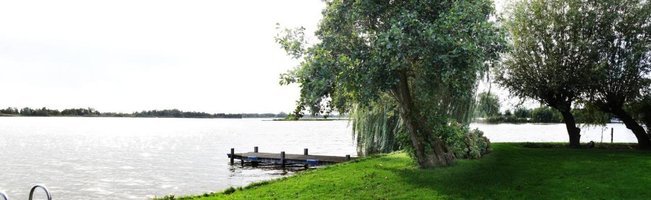 Reeuwijkse Plassen Exteriör bild